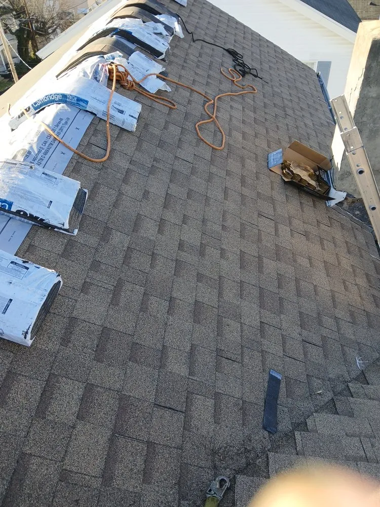 Slide of Jose Roofing and Construction