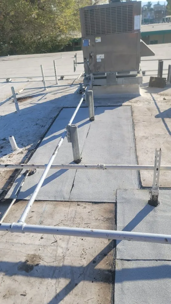 Slide of Jose Roofing Service