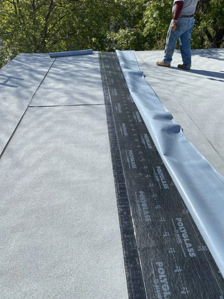 Expert residential roofing service experts serving Del Valle, TX - Jose S Reyes Roof