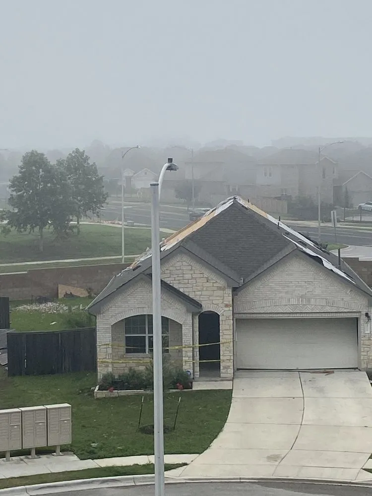 Top-rated residential roofing service in Del Valle, TX by Jose S Reyes Roof