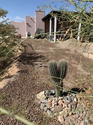 Jose's Carpentry and Handyman Services Logo