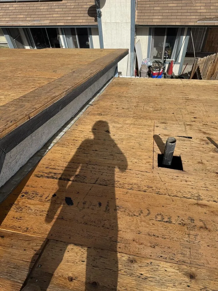 Slide of Jose's Roofing Multi Services