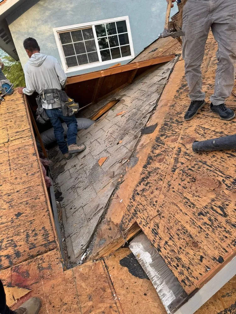 Slide of Jose's Roofing Multi Services