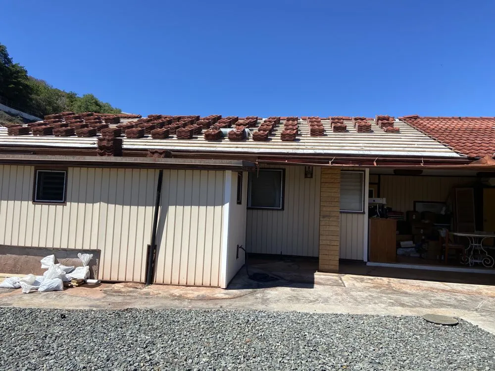 Slide of JoyAce Roofing