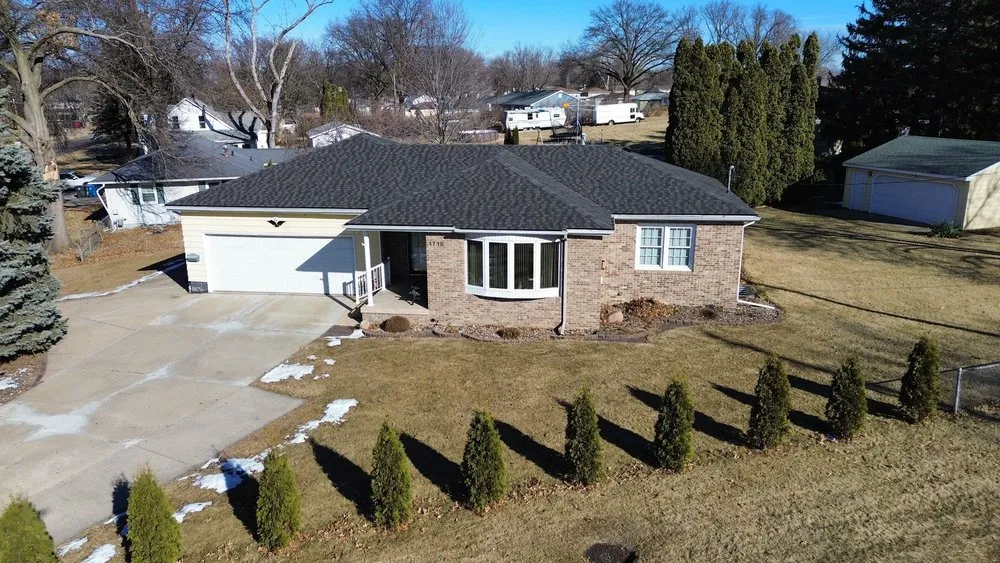 Slide of JP Roofing & Solutions