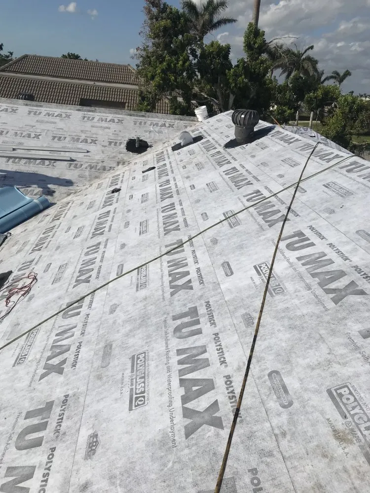 Slide of JPE Roofing & Construction