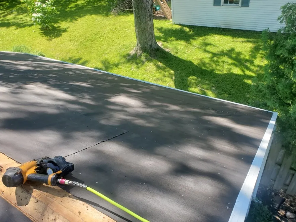 Expert storm damage roof repair experts serving West Farmington, OH - JPY Construction