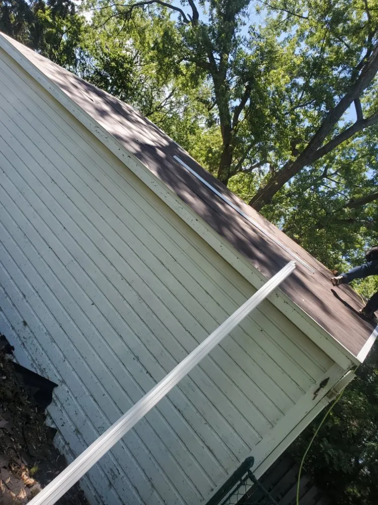 Licensed storm damage roof repair in West Farmington, OH - JPY Construction