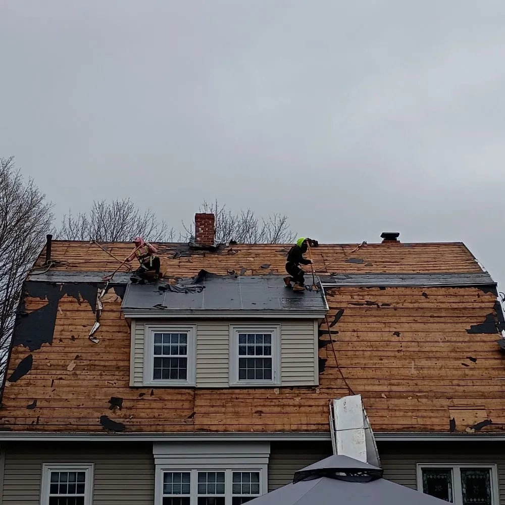 Slide of JQ Roofing & Siding