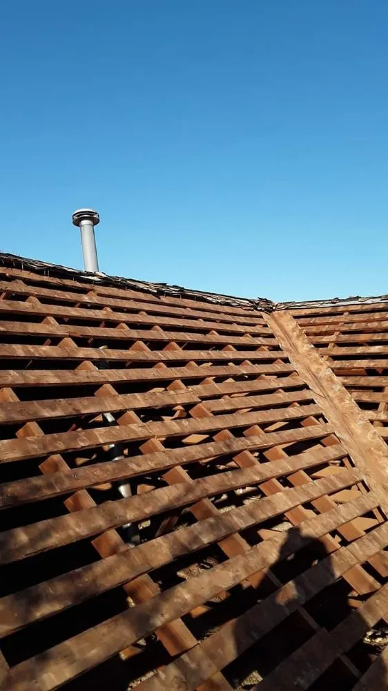 Slide of JR American Roofing