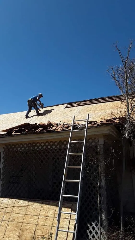 Slide of JR American Roofing