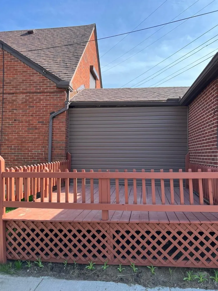 Slide of Jr Construcion And Designs