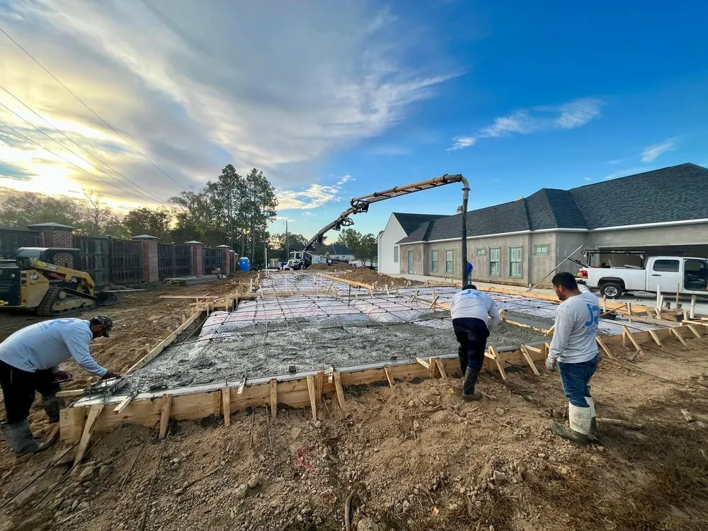 Slide of JR Construction Solutions