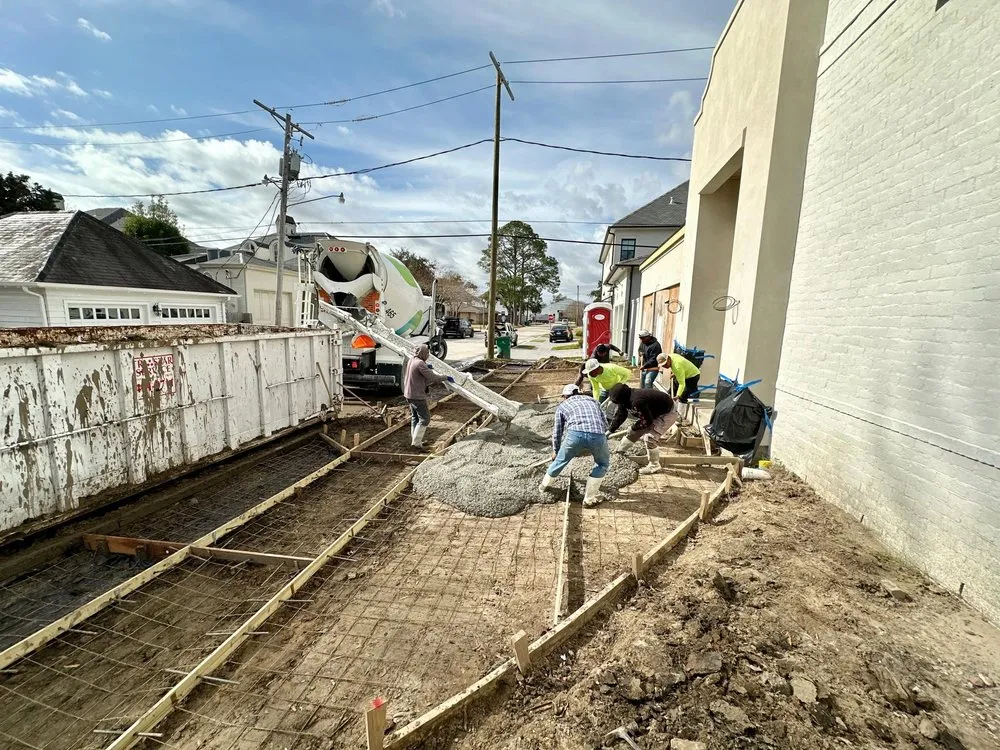 Slide of JR Construction Solutions