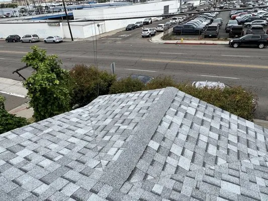 JR Custom Roofing Logo