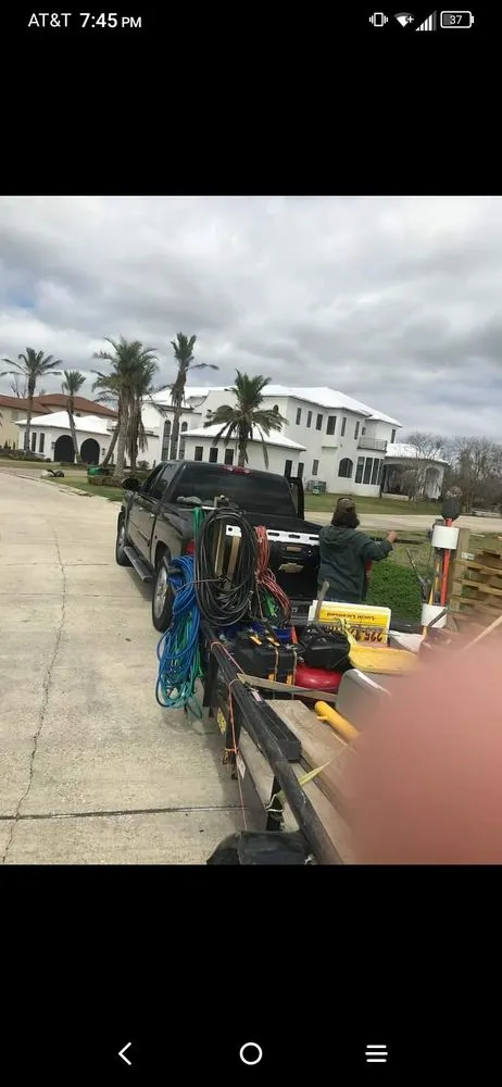 Slide of JR Fence & Roofing