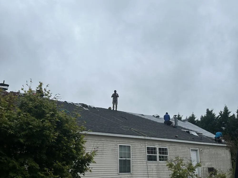 Slide of JR Gomez Builder