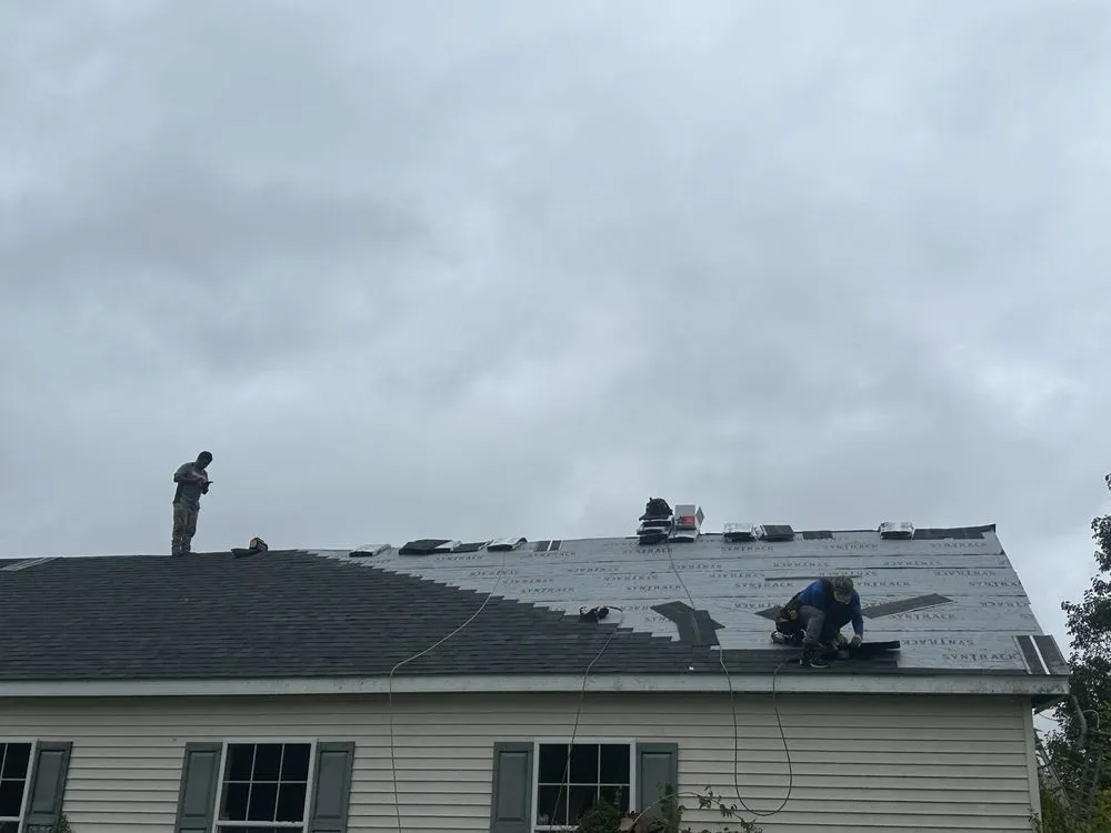 Slide of JR Gomez Builder