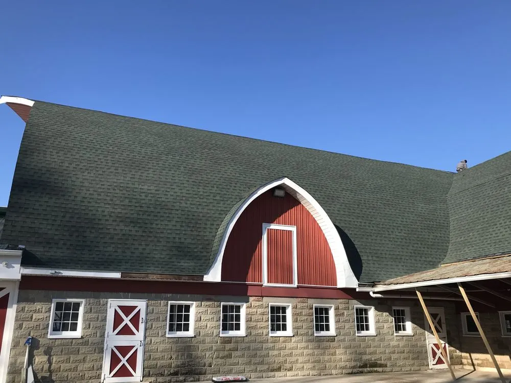 Slide of JR Gomez Builder