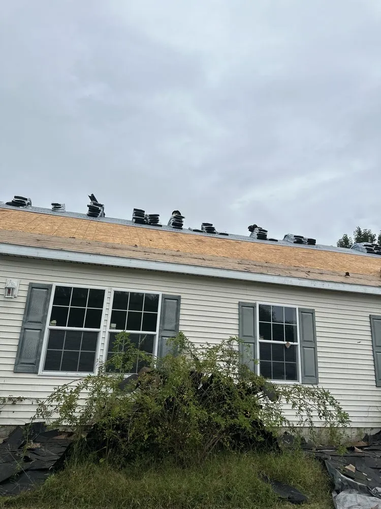 Slide of JR Gomez Builder