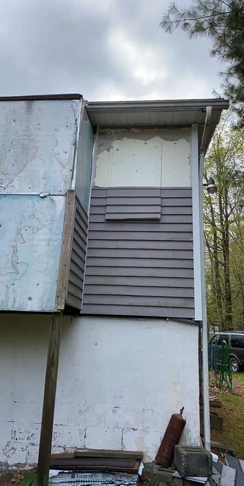 Slide of J&R Home Improvements