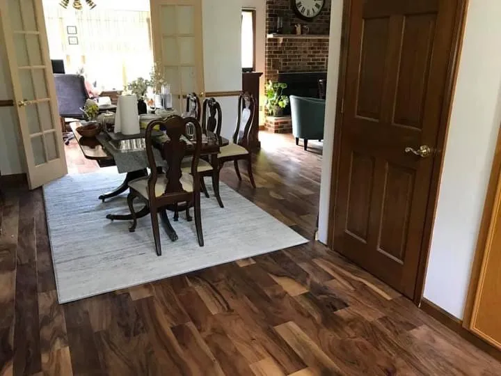 Slide of J&R Home Improvements