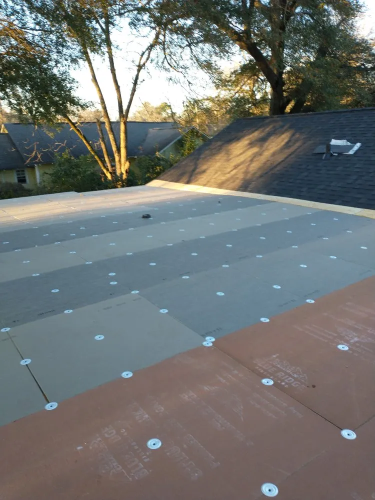 Slide of JR Lewis Construction