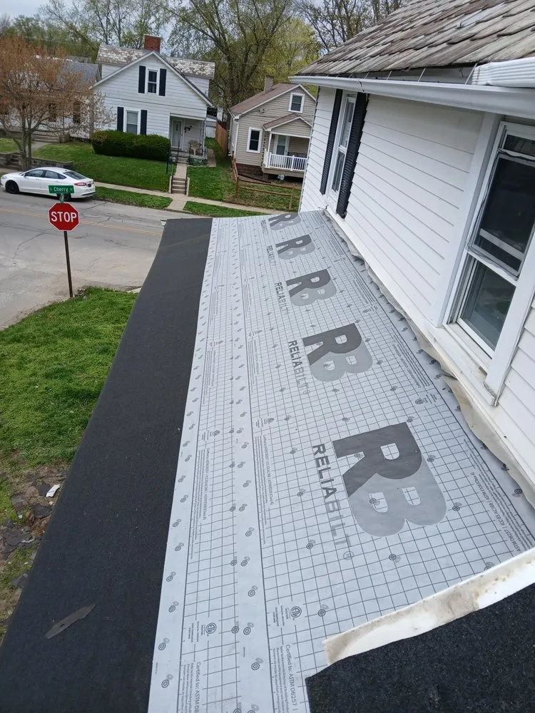 Licensed roof replacement for fast service across indianapilis, IN - JR Painting and More