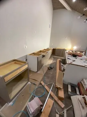 JR Remodeling & More Logo