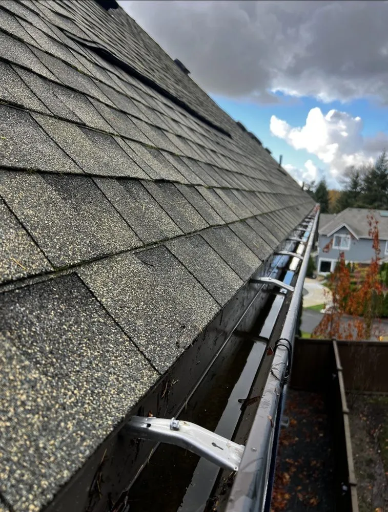Slide of JR Roof Cleaning