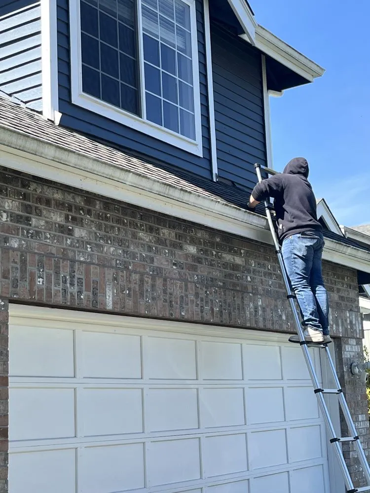 Slide of JR Roof Cleaning