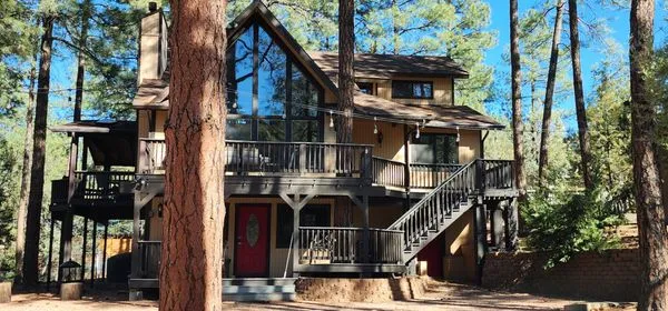 JR Roofing and Exteriors