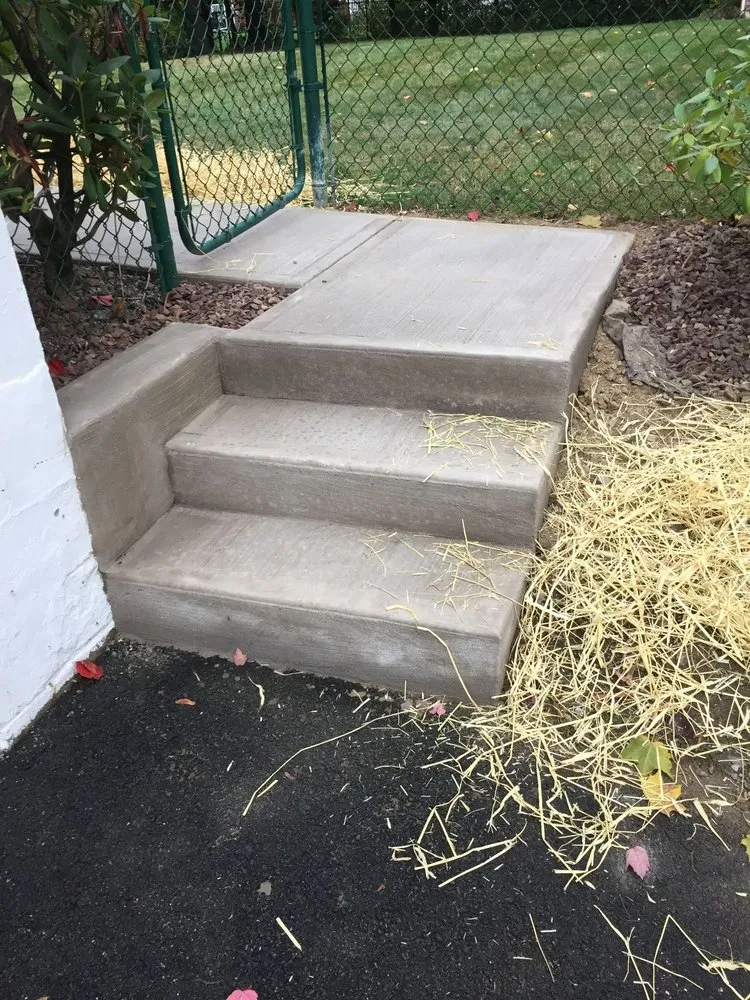 Slide of JRG Construction