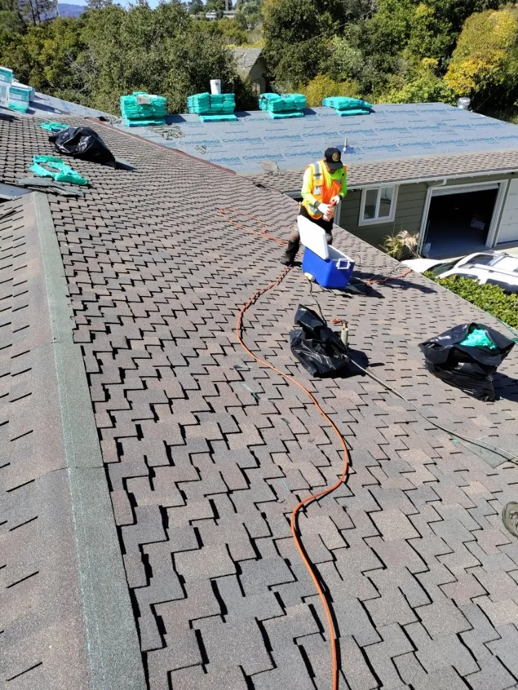 Slide of JRG Roofing