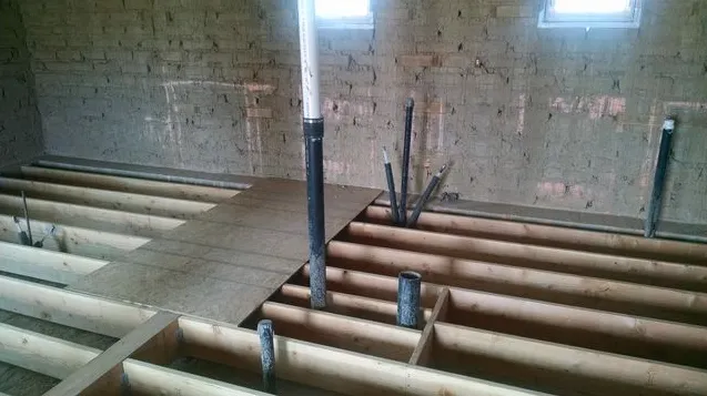 Slide of JRM Roofing & Construction