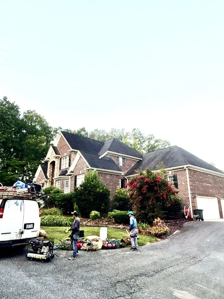 Slide of JRs Roofing & Construction