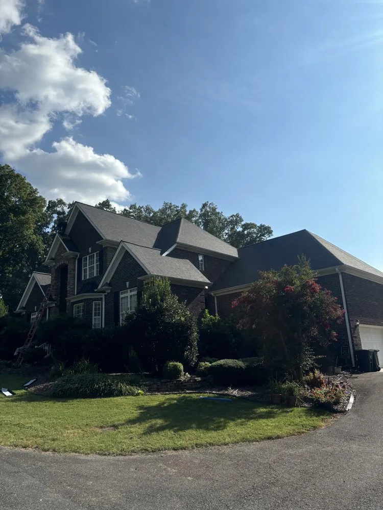 Slide of JRs Roofing & Construction