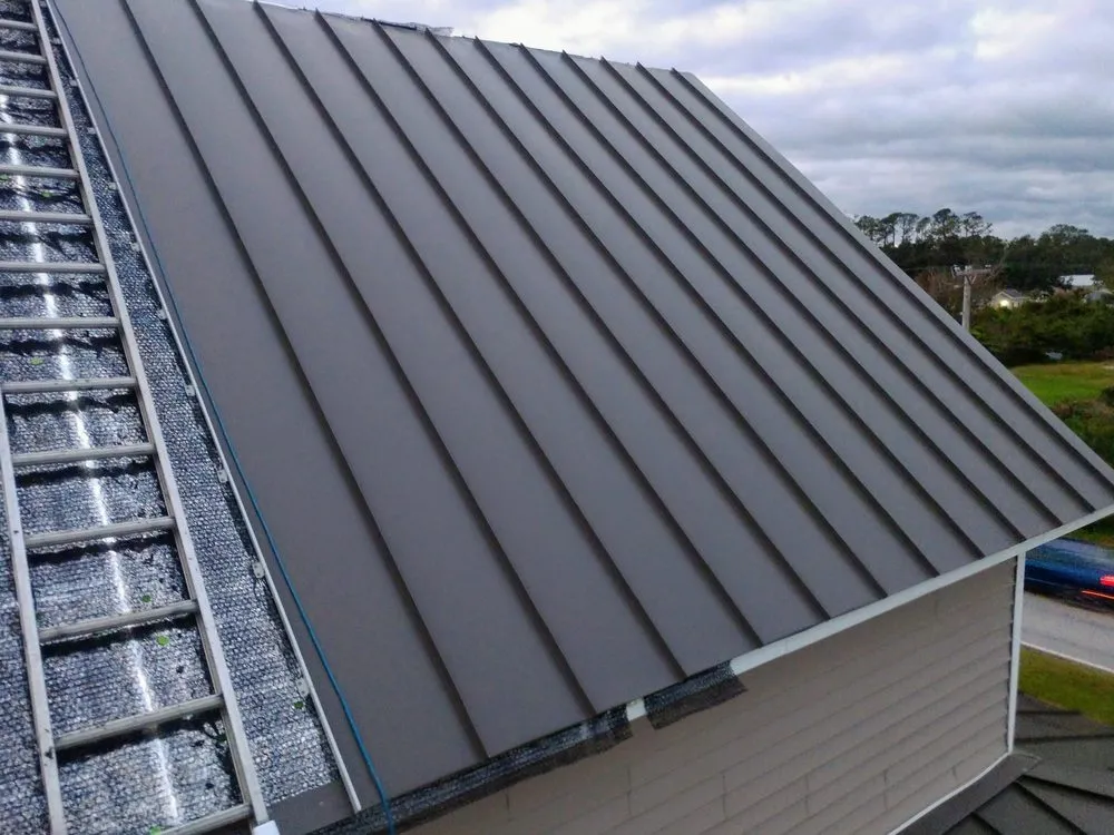 Slide of JR's Roofing and Gutters