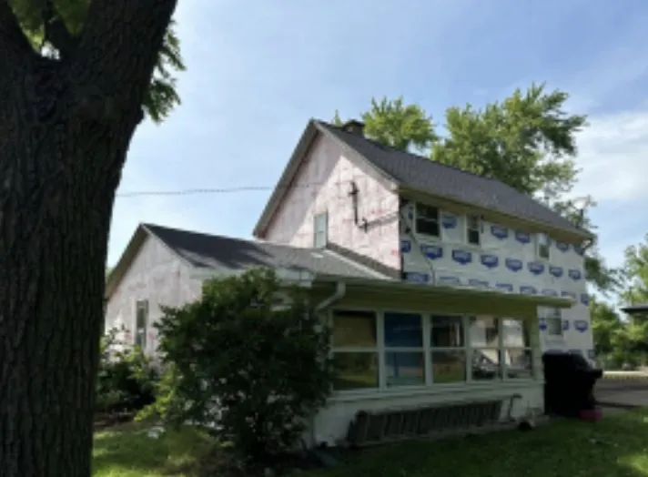 Slide of JRS Roofing Siding