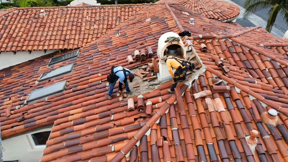 Licensed roof repair experts serving Capistrano Beach, CA - JRT Roofing & Waterproofing