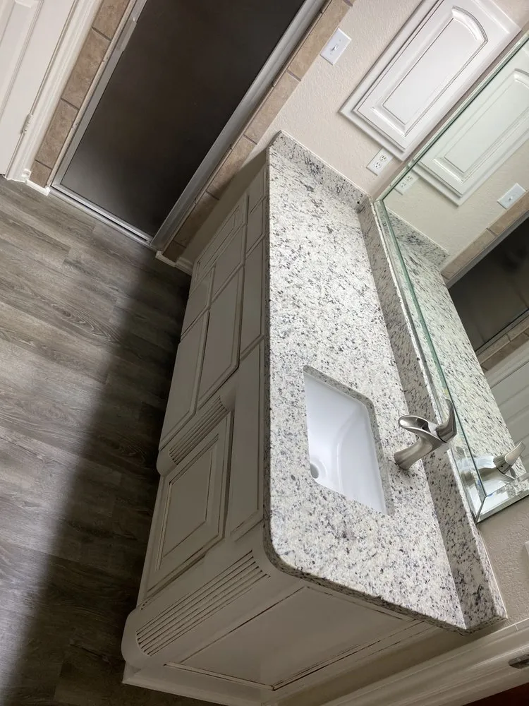 Slide of J's Custom Works