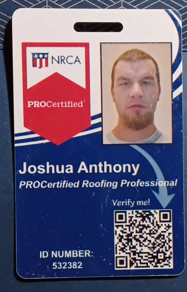 Slide of J's Haul & Fix