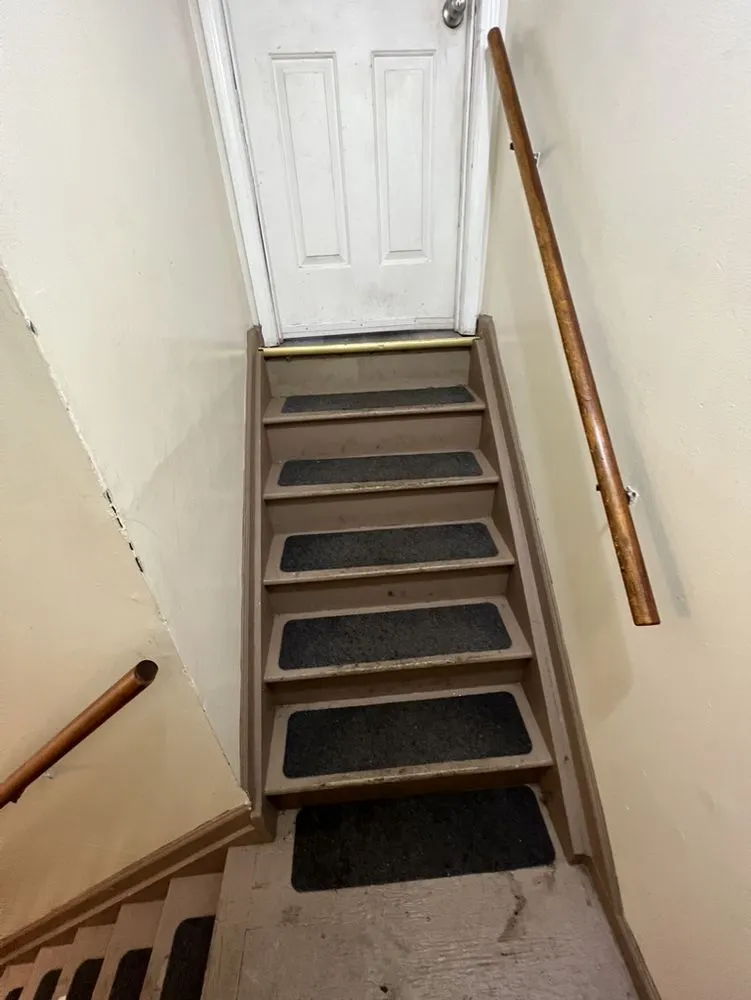 Slide of J's Home Improvement & Handyman Services