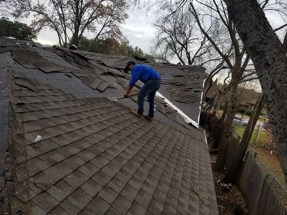 Slide of J's Roofing & Other Trades
