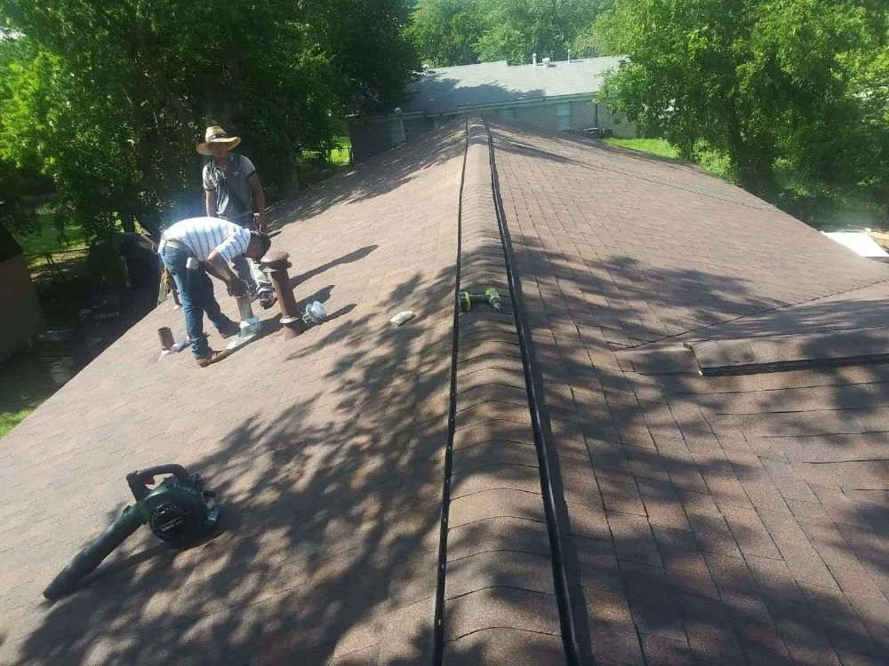 Slide of J's Roofing & Other Trades