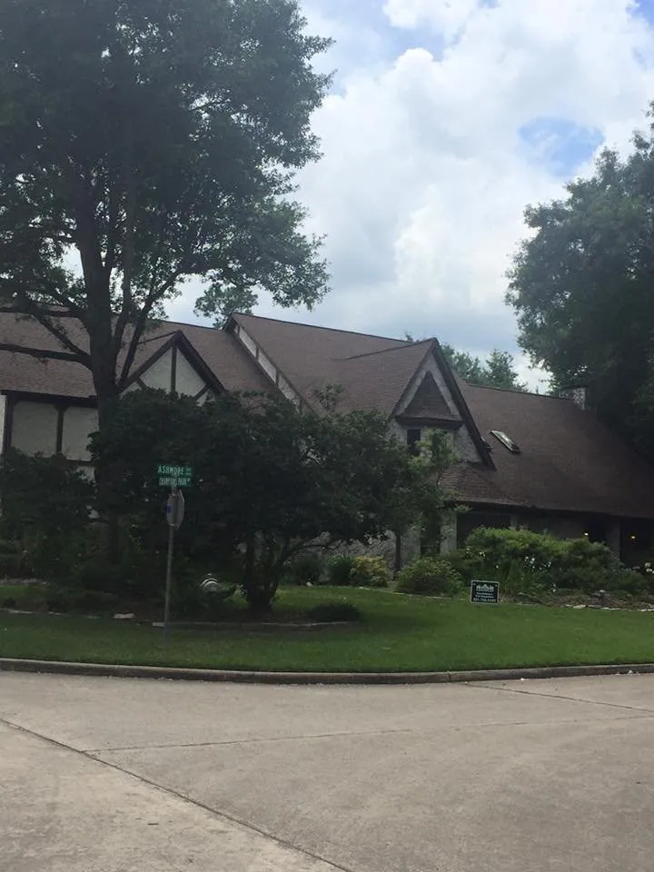 Slide of JSI Roofing