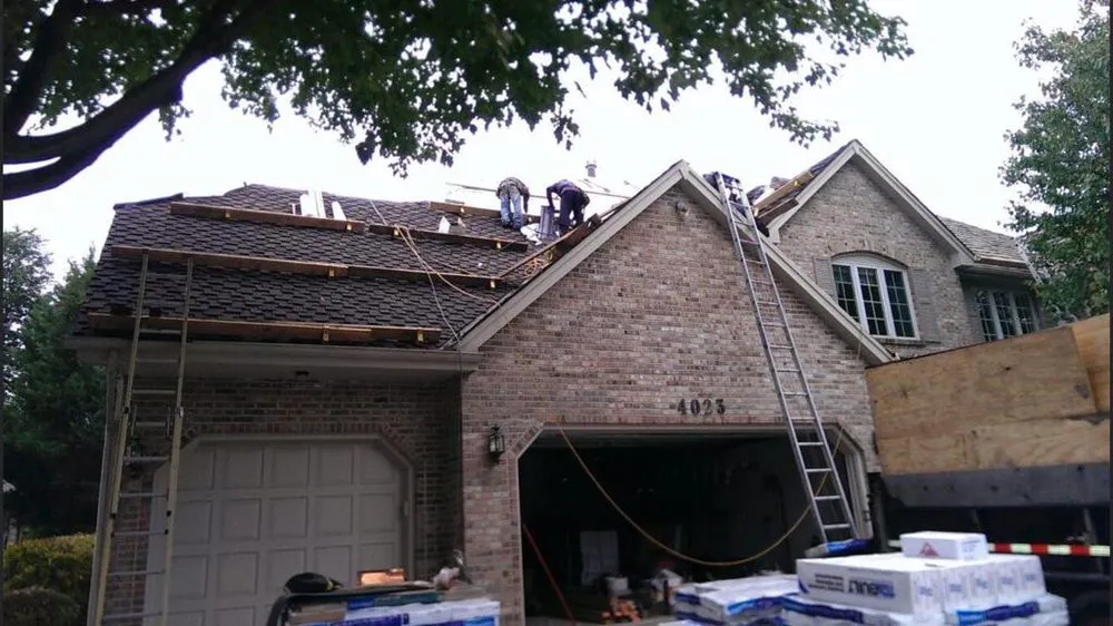 Slide of JSJ Roofing & Siding