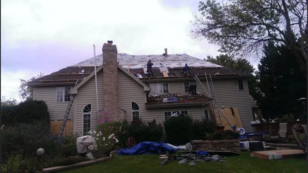 Slide of JSJ Roofing & Siding