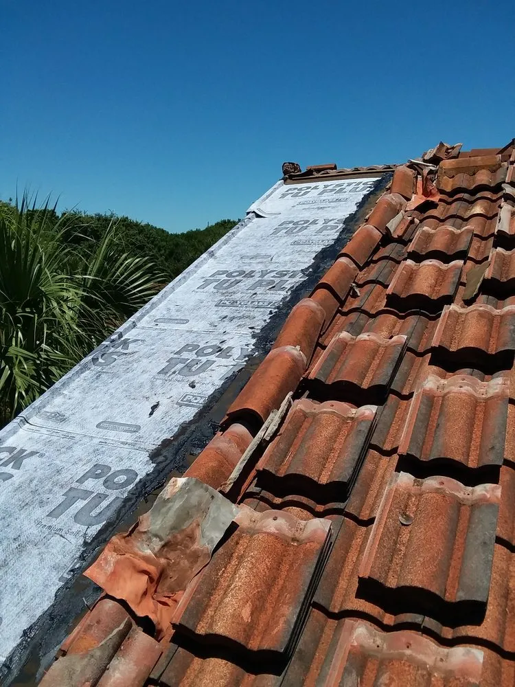 Slide of JT Roofing & Maintenance