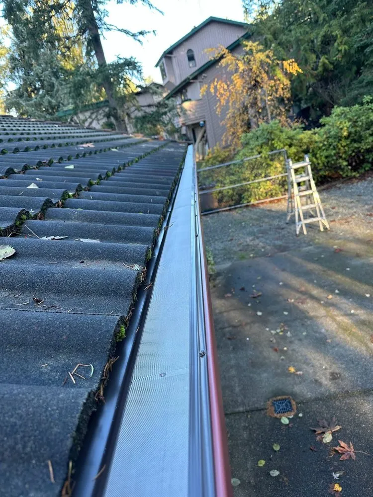 Slide of JTC Cleaning Services Roofing And Gutters